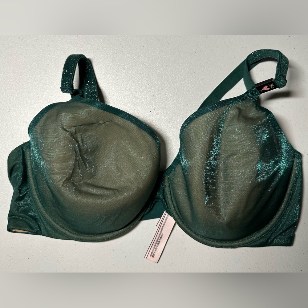 VS Bra
